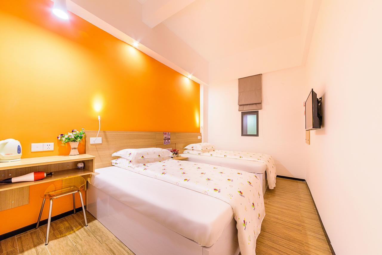 Orange Boutique Theme Transit Hotel Guangzhou Baiyun Airport Branch Buitenkant foto